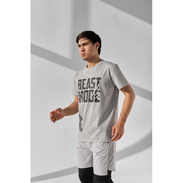 Erkaklar uchun Beast Mode fitnes futbolkasi