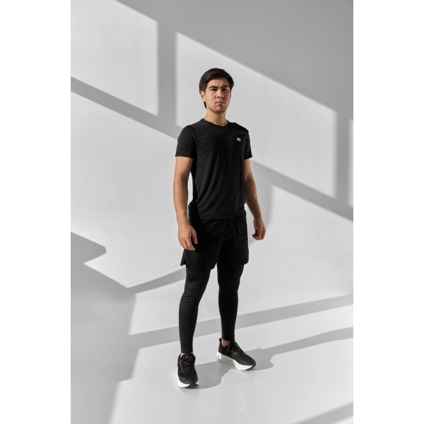 Erkaklar uchun Indeed fitnes futbolkasi