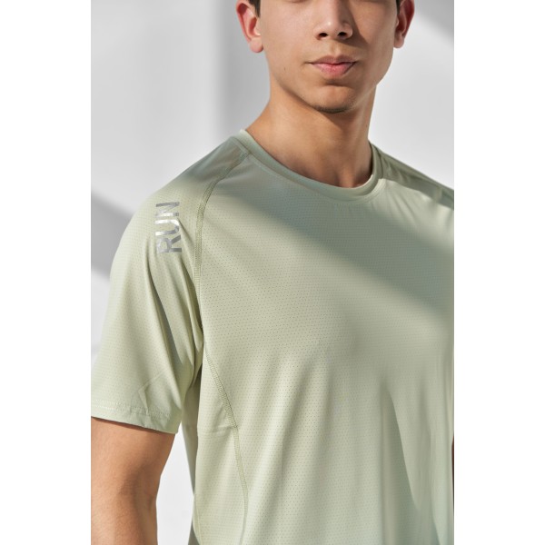 Erkaklar uchun Run fitnes futbolkasi